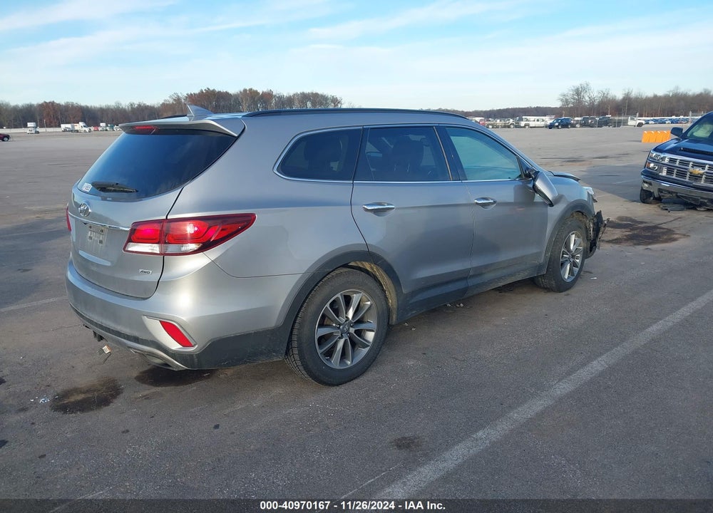 2017 HYUNDAI SANTA FE SE VIN: KM8SMDHF4HU195971
