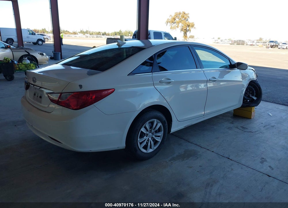 2011 HYUNDAI SONATA GLS VIN: 5NPEB4AC4BH057159