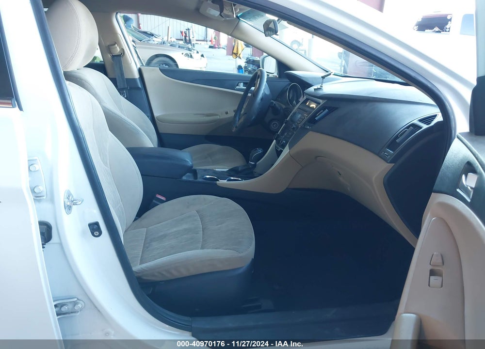 2011 HYUNDAI SONATA GLS VIN: 5NPEB4AC4BH057159