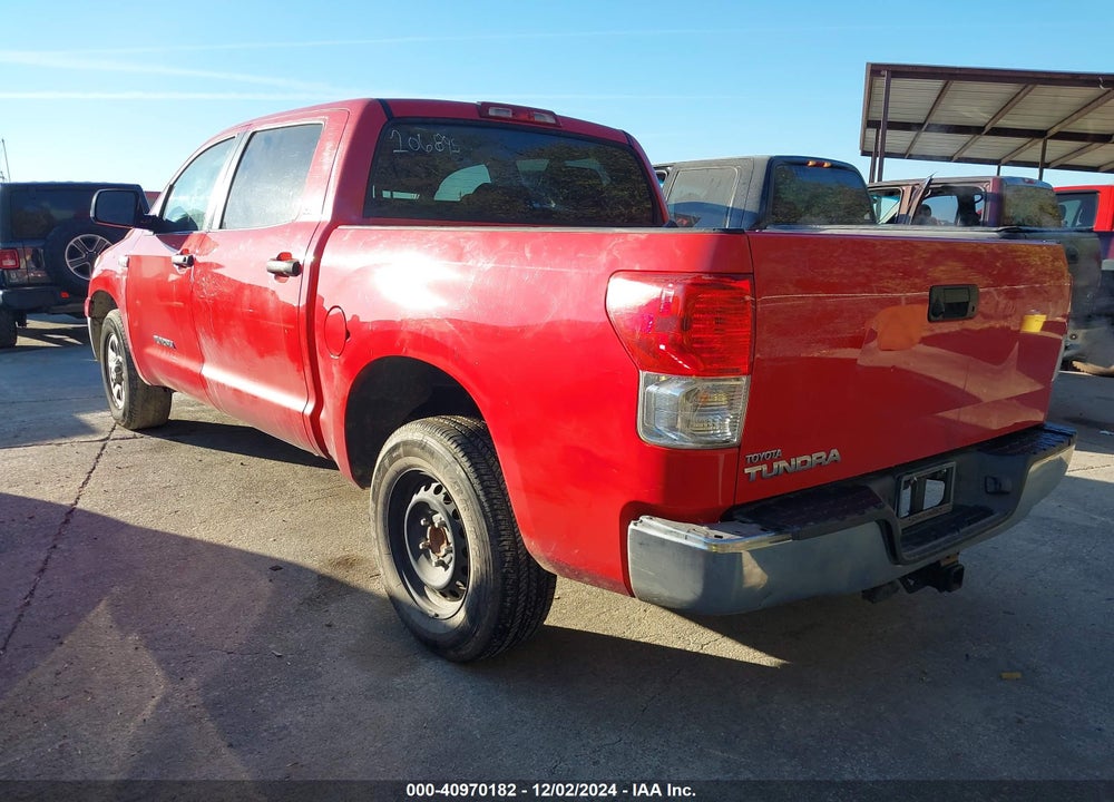 2011 TOYOTA TUNDRA GRADE 5.7L V8 VIN: 5TFEY5F18BX106895