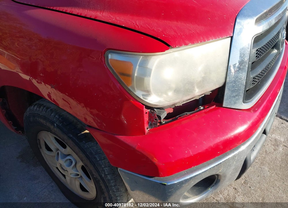 2011 TOYOTA TUNDRA GRADE 5.7L V8 VIN: 5TFEY5F18BX106895