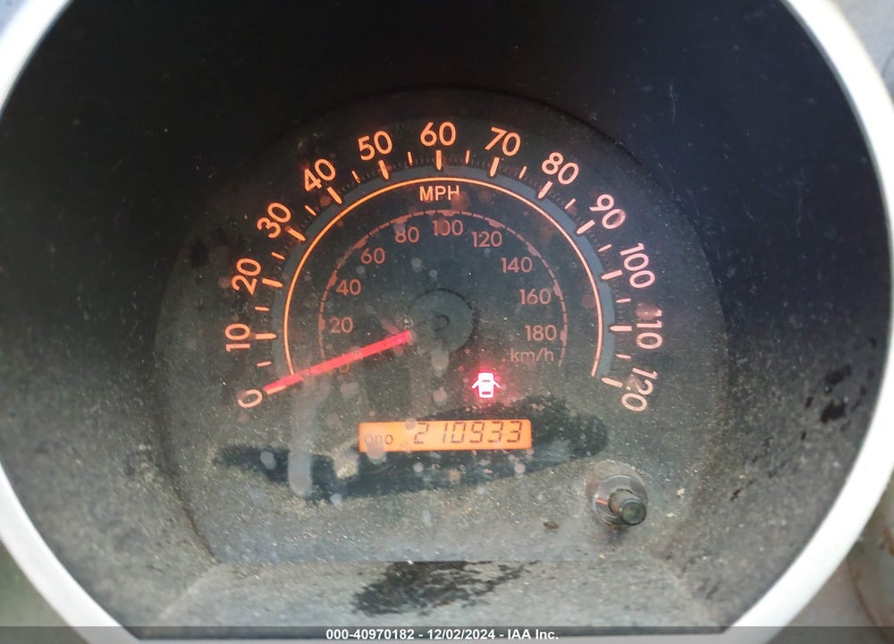 2011 TOYOTA TUNDRA GRADE 5.7L V8 VIN: 5TFEY5F18BX106895