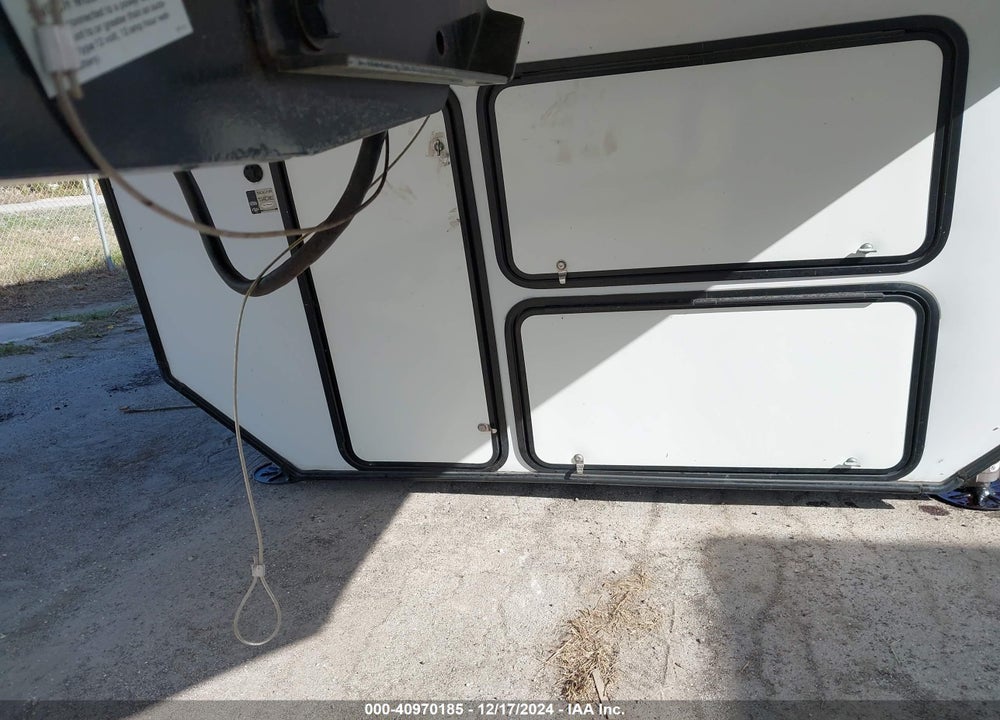 2021 HEARTLAND RV BIG HORN TRAVEL TRAILER VIN: 5SFBG362XME467740