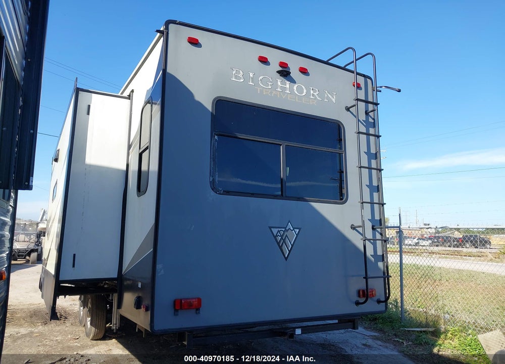 2021 HEARTLAND RV BIG HORN TRAVEL TRAILER VIN: 5SFBG362XME467740