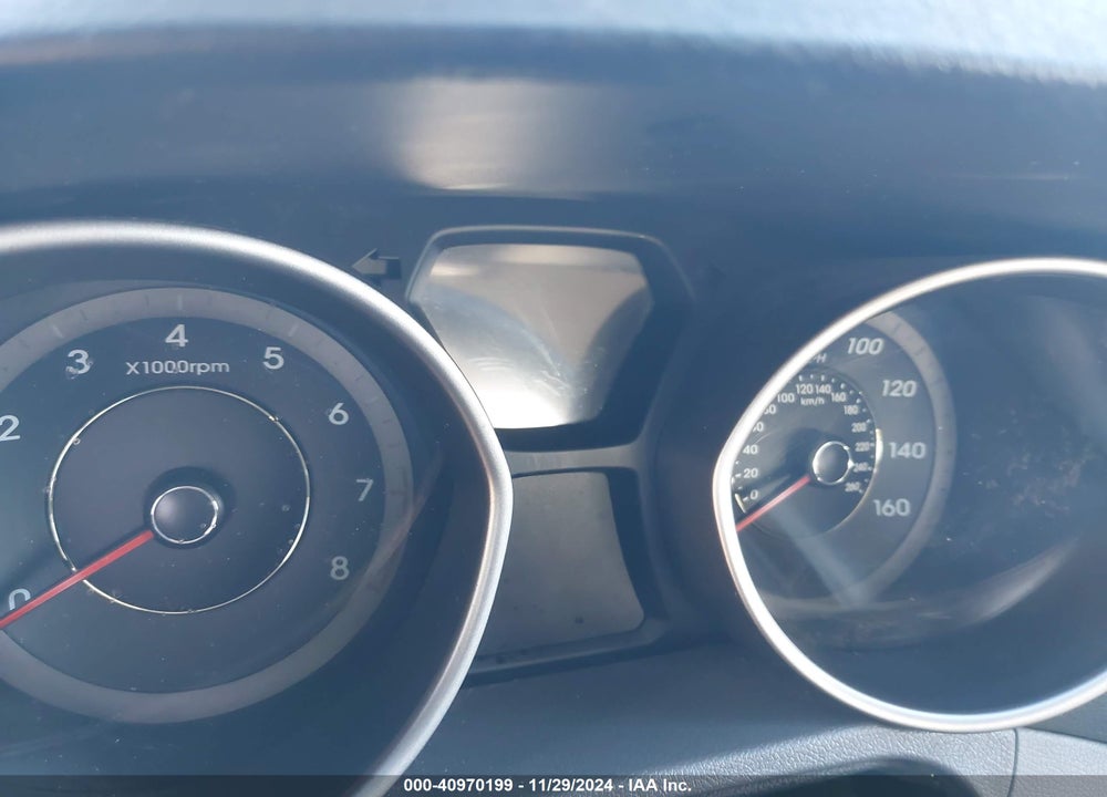 2013 HYUNDAI ELANTRA VIN: KMHDH4AE8DU541755