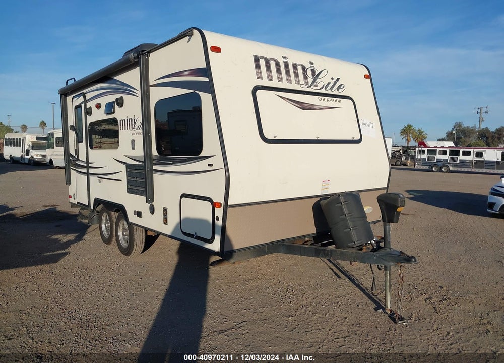 2016 ROCKWOOD CCH VIN: 4X4TRLT25GD406645
