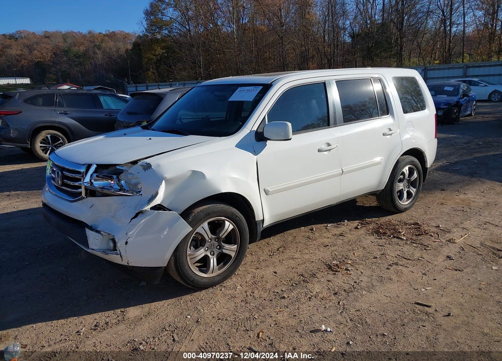 2015 HONDA PILOT SE VIN: 5FNYF3H34FB009375