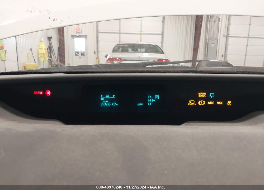 2005 TOYOTA PRIUS VIN: JTDKB20U753084387