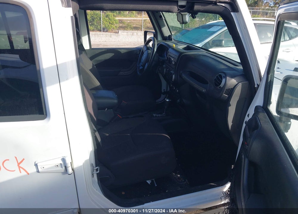 2013 JEEP WRANGLER UNLIMITED SPORT VIN: 1C4BJWDG2DL517207
