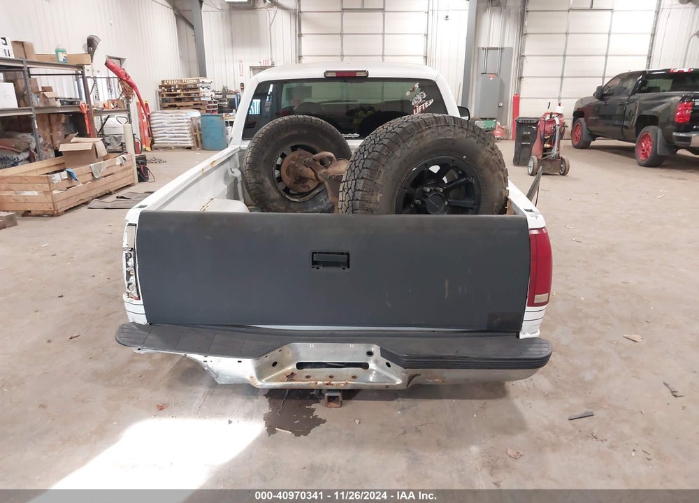 1997 CHEVROLET K1500 FLEETSIDE VIN: 2GCEK19R9V1181506