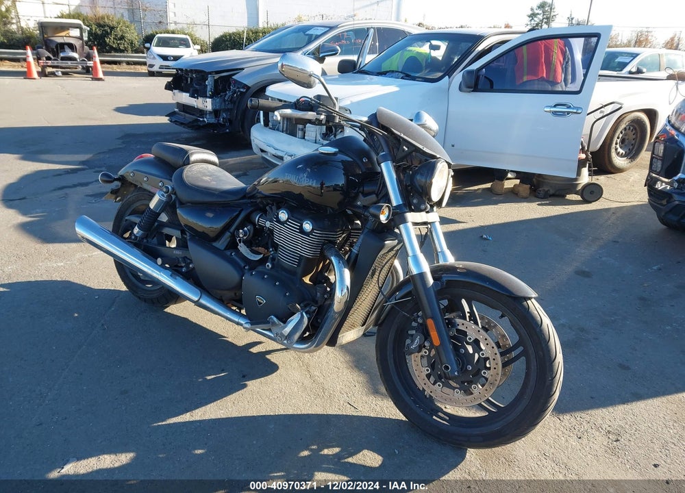 2016 TRIUMPH MOTORCYCLE THUNDERBIRD STORM ABS VIN: SMTB03WF2GJ728124