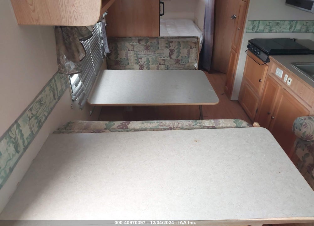 2003 R-VISION TRAIL CRUISE VIN: 4WY200P2231024823