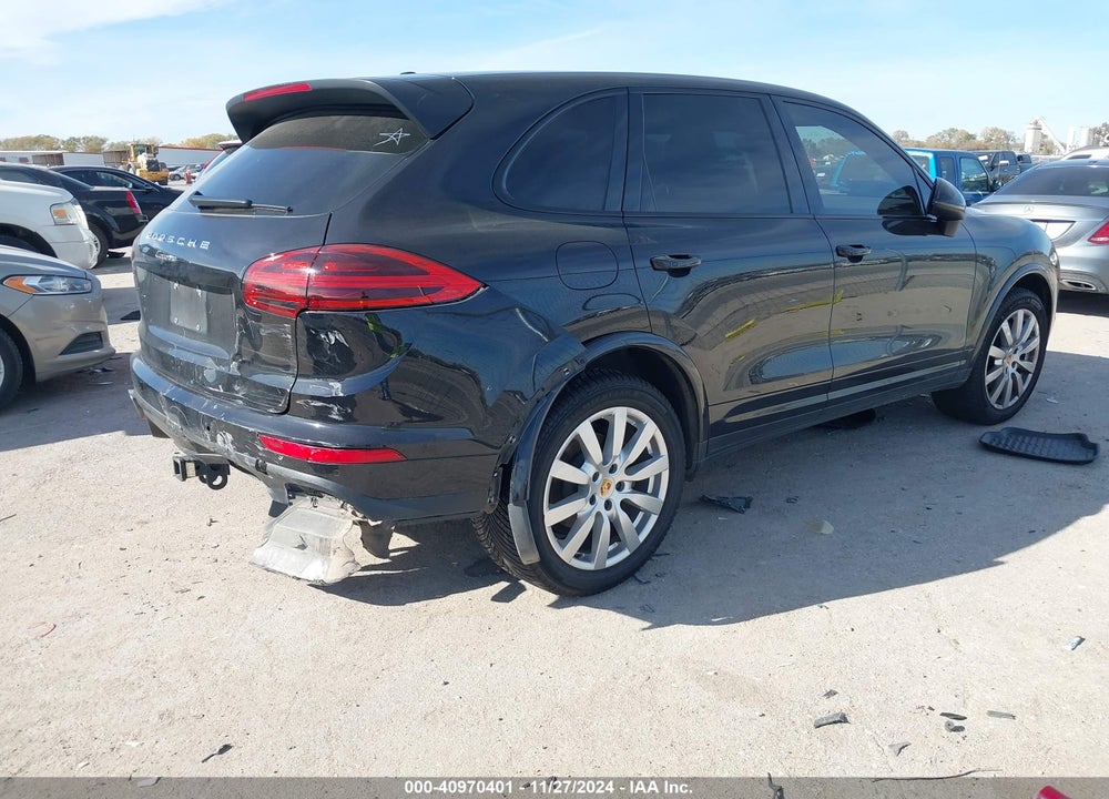 2017 PORSCHE CAYENNE PLATINUM EDITION VIN: WP1AA2A23HKA82561