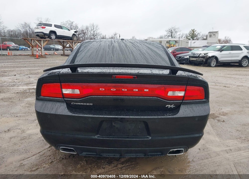 2011 DODGE CHARGER VIN: 2B3CL5CT5BH526924