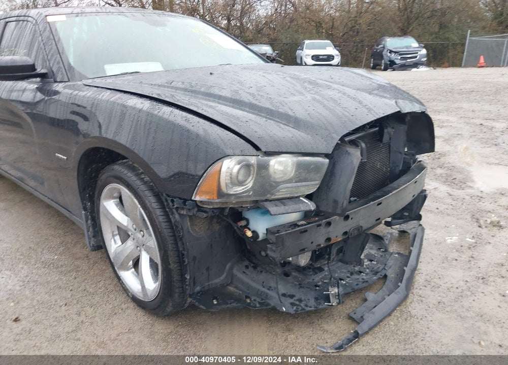 2011 DODGE CHARGER VIN: 2B3CL5CT5BH526924