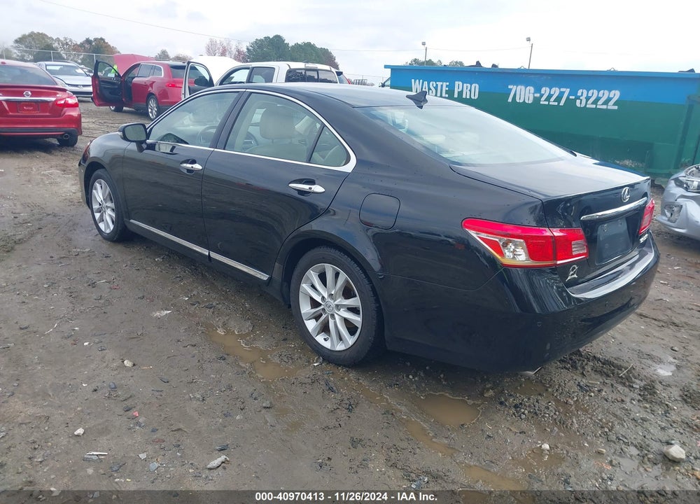 2011 LEXUS ES 350 VIN: JTHBK1EGXB2415945