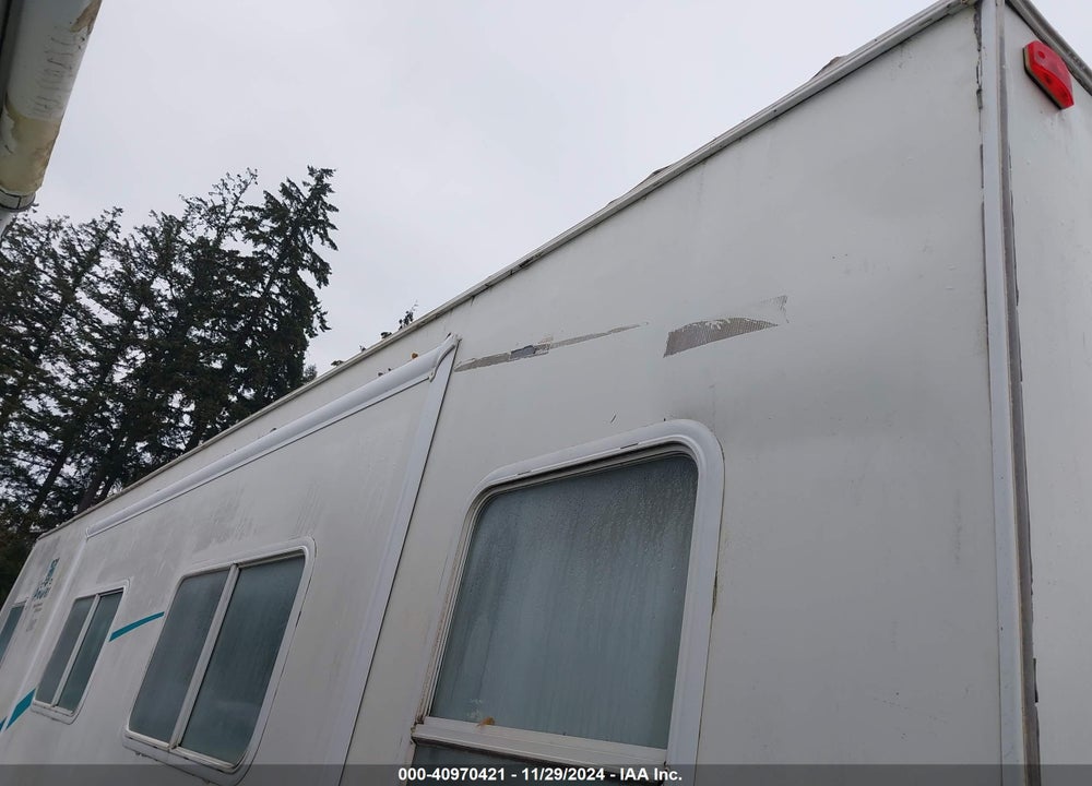 2003 FLEETWOOD OTHER VIN: 1EC2Y302231587900
