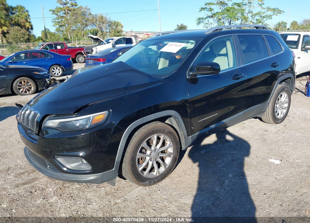 2019 JEEP CHEROKEE LATITUDE VIN: 1C4PJLCB8KD108971