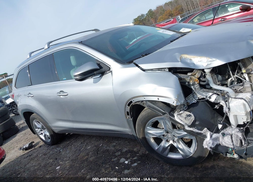 2015 TOYOTA HIGHLANDER LIMITED V6 VIN: 5TDDKRFHXFS219079