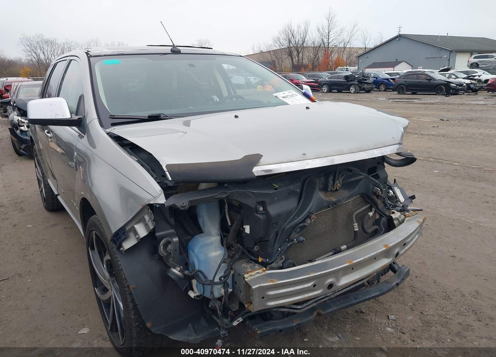 2008 LINCOLN MKX VIN: 2LMDU88C58BJ24262