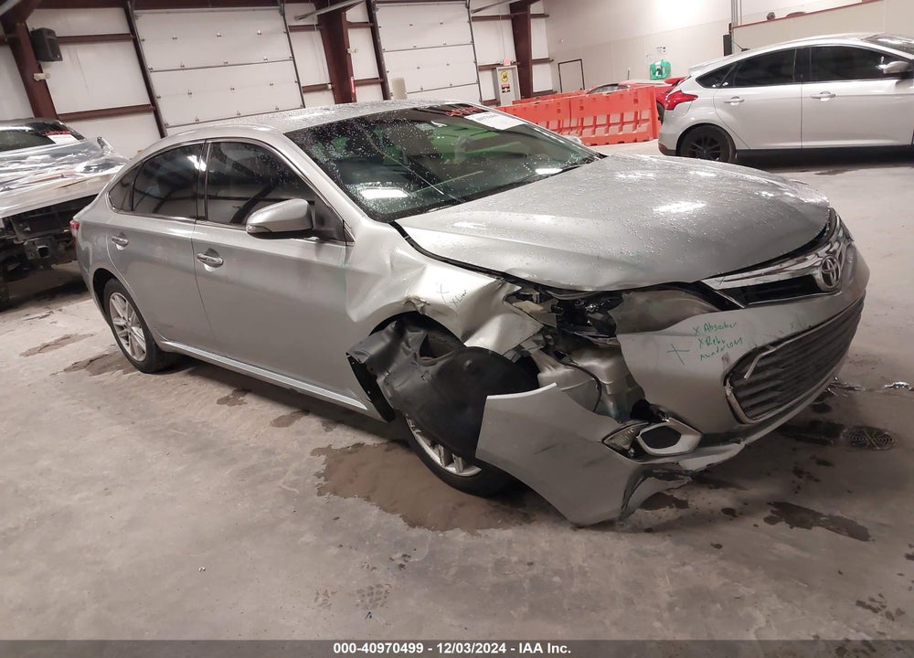2015 TOYOTA AVALON XLE VIN: 4T1BK1EB6FU150355