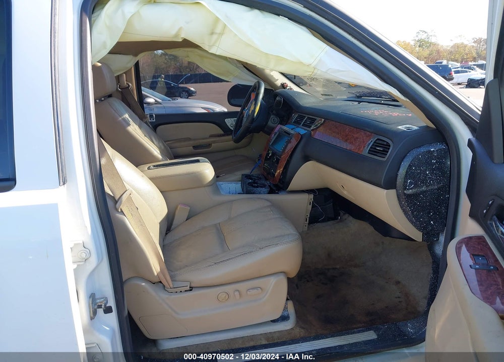 2007 CHEVROLET TAHOE LTZ VIN: 1GNFK13057J156715