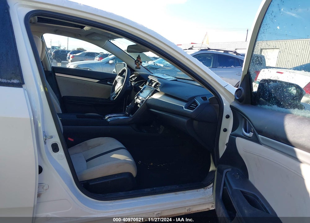 2017 HONDA CIVIC VIN: 2HGFC1F36HH631191