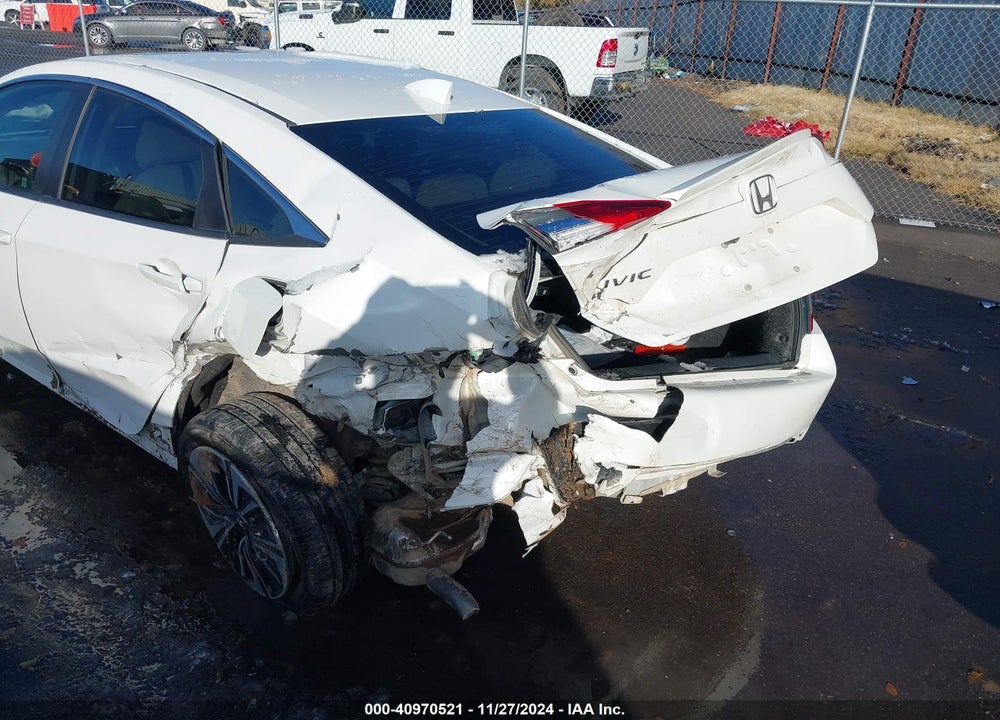 2017 HONDA CIVIC VIN: 2HGFC1F36HH631191