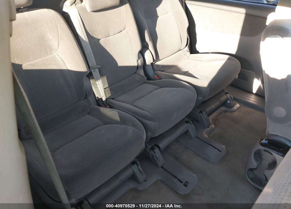 2005 TOYOTA SIENNA LE VIN: 5TDZA23C25S223134