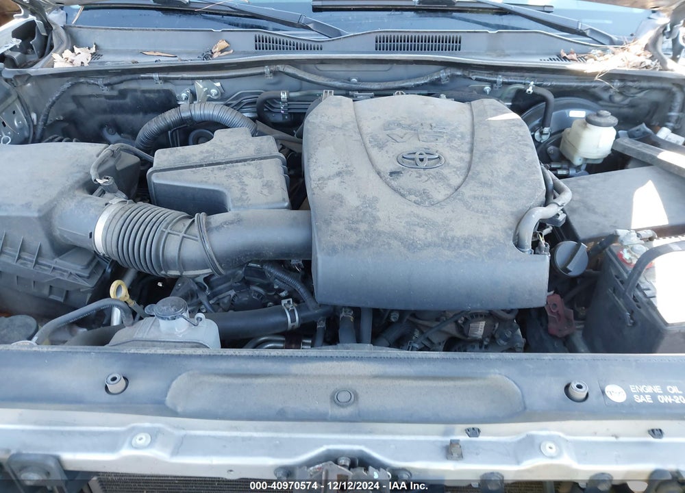 2016 TOYOTA TACOMA SR5 V6 VIN: 5TFSZ5AN2GX004655