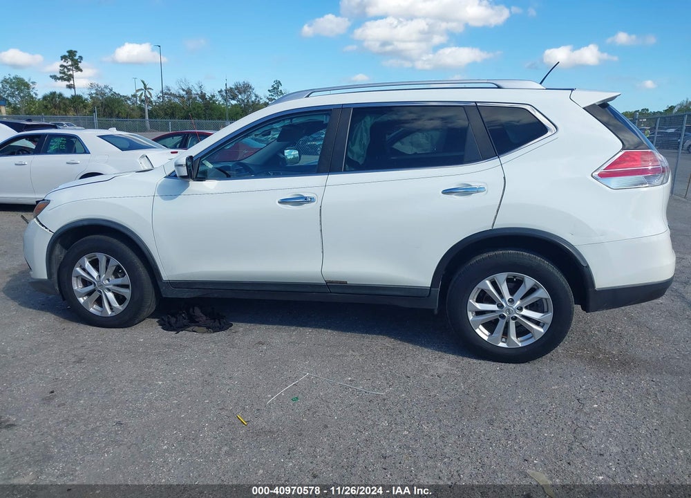2016 NISSAN ROGUE SV VIN: KNMAT2MTXGP685105