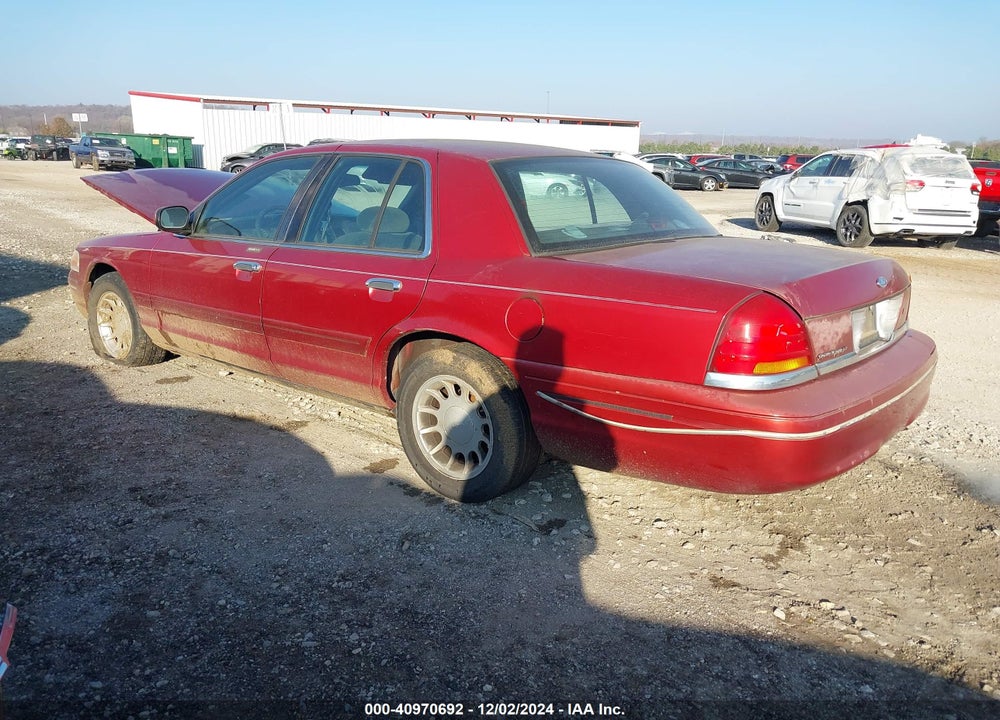 2001 FORD CROWN VICTORIA LX VIN: 2FAFP74W71X142061