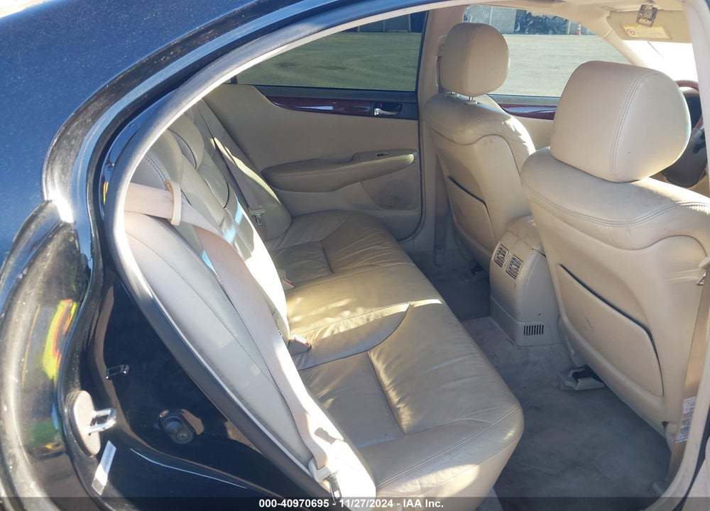 2002 LEXUS ES 300 VIN: JTHBF30G225001466