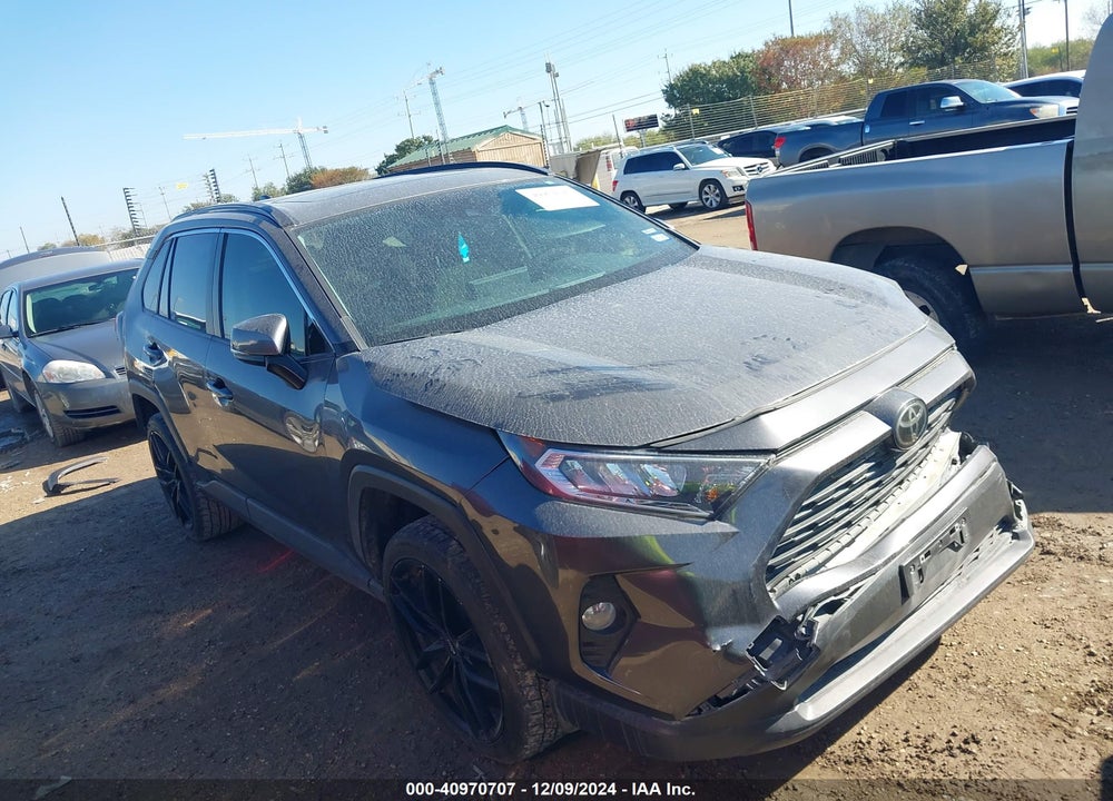 2020 TOYOTA RAV4 XLE VIN: JTMW1RFV9LJ019983