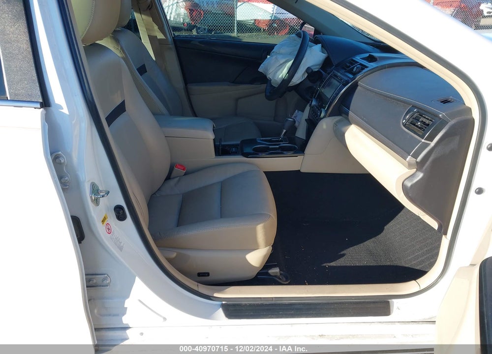 2014 TOYOTA CAMRY LE VIN: 4T4BF1FK1ER418087