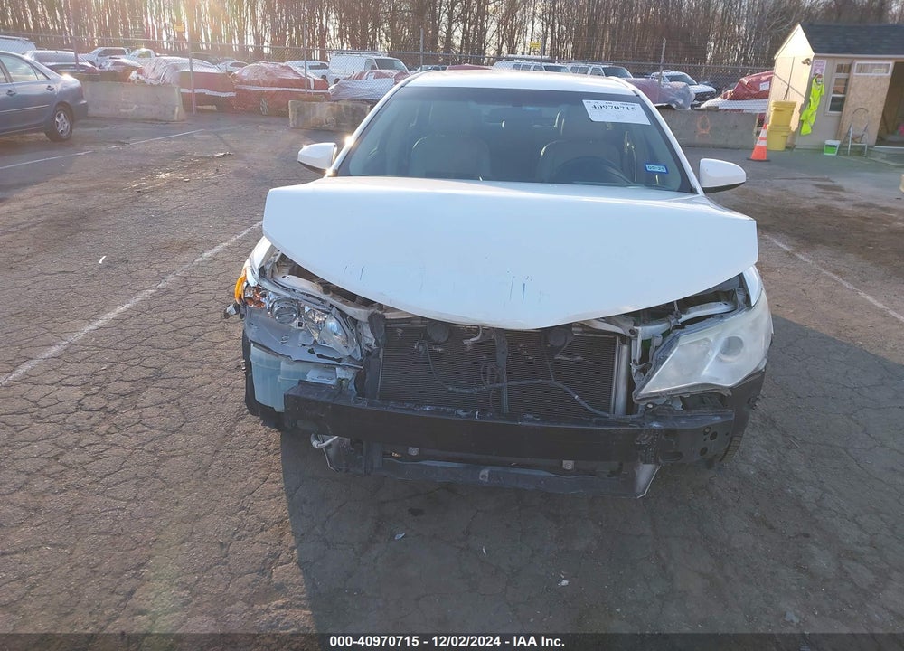 2014 TOYOTA CAMRY LE VIN: 4T4BF1FK1ER418087