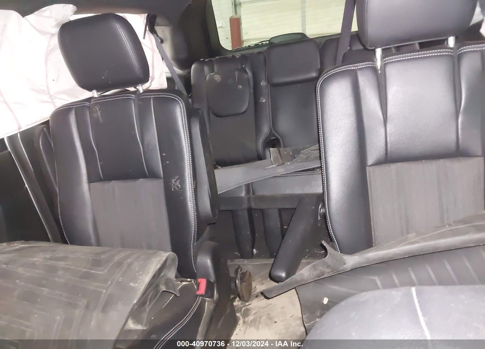 2015 CHRYSLER TOWN & COUNTRY S VIN: 2C4RC1HG3FR563290