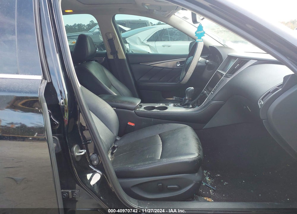 2016 INFINITI Q50 3.0T PREMIUM VIN: JN1EV7AR2GM343038