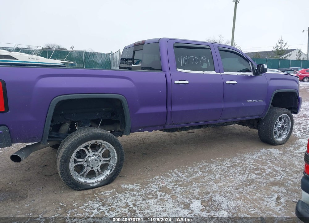 2015 GMC SIERRA 2500HD DENALI VIN: 1GT120E82FF132762