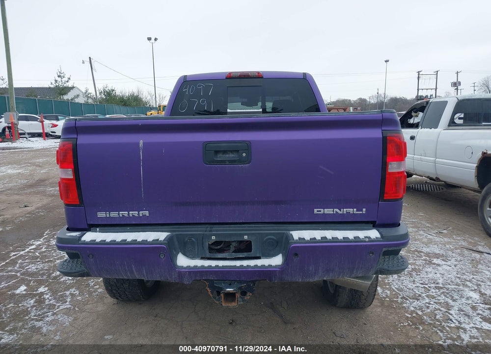 2015 GMC SIERRA 2500HD DENALI VIN: 1GT120E82FF132762