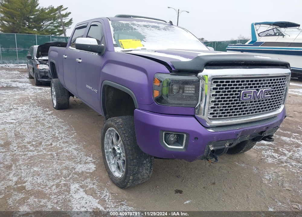 2015 GMC SIERRA 2500HD DENALI VIN: 1GT120E82FF132762