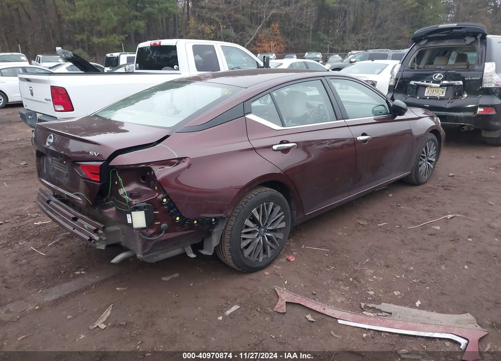 2024 NISSAN ALTIMA SV FWD VIN: 1N4BL4DV8RN384693