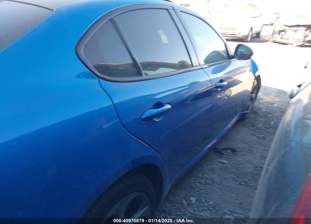 2018 ALFA ROMEO GIULIA RWD VIN: ZARFAEBN3J7568951