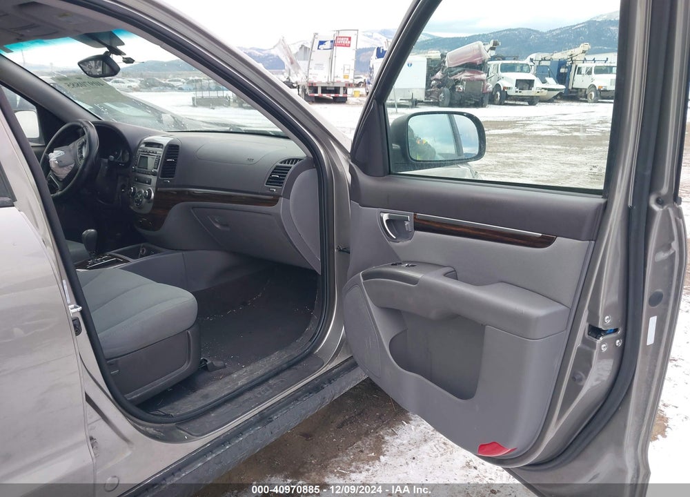 2012 HYUNDAI SANTA FE GLS VIN: 5XYZG3AB4CG111430