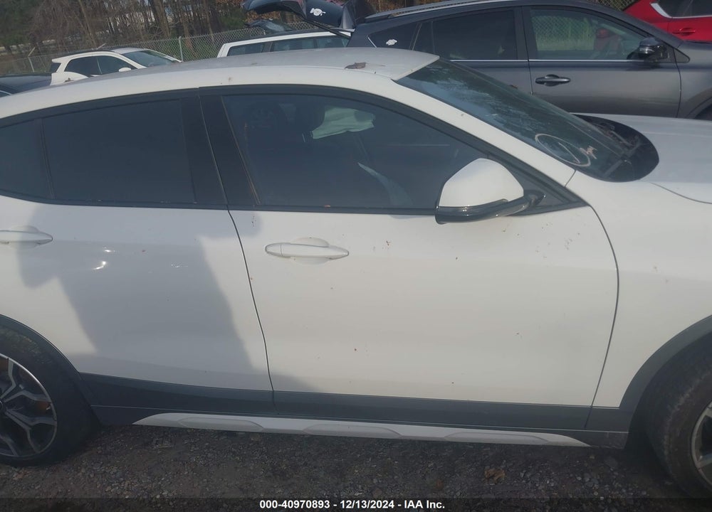 2018 BMW X2 XDRIVE28I VIN: WBXYJ5C30JEF73381