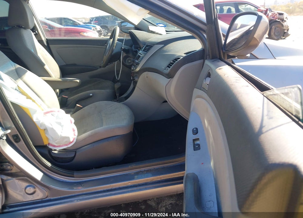 2015 HYUNDAI ACCENT GLS VIN: KMHCT4AE5FU914666