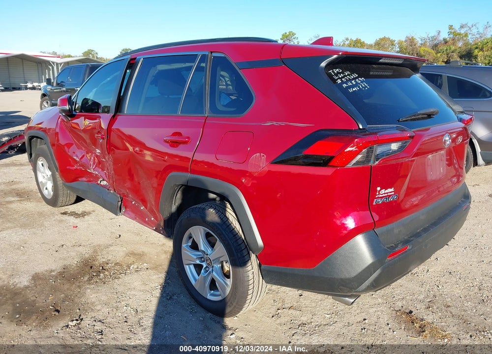 2021 TOYOTA RAV4 XLE VIN: 2T3W1RFV9MW140922
