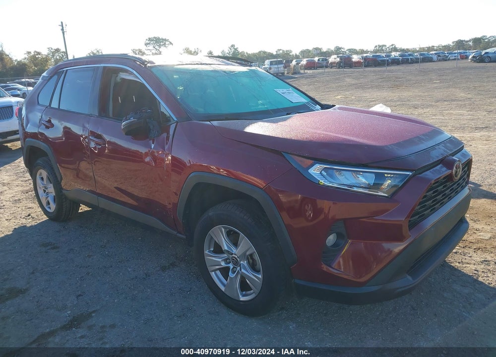 2021 TOYOTA RAV4 XLE VIN: 2T3W1RFV9MW140922