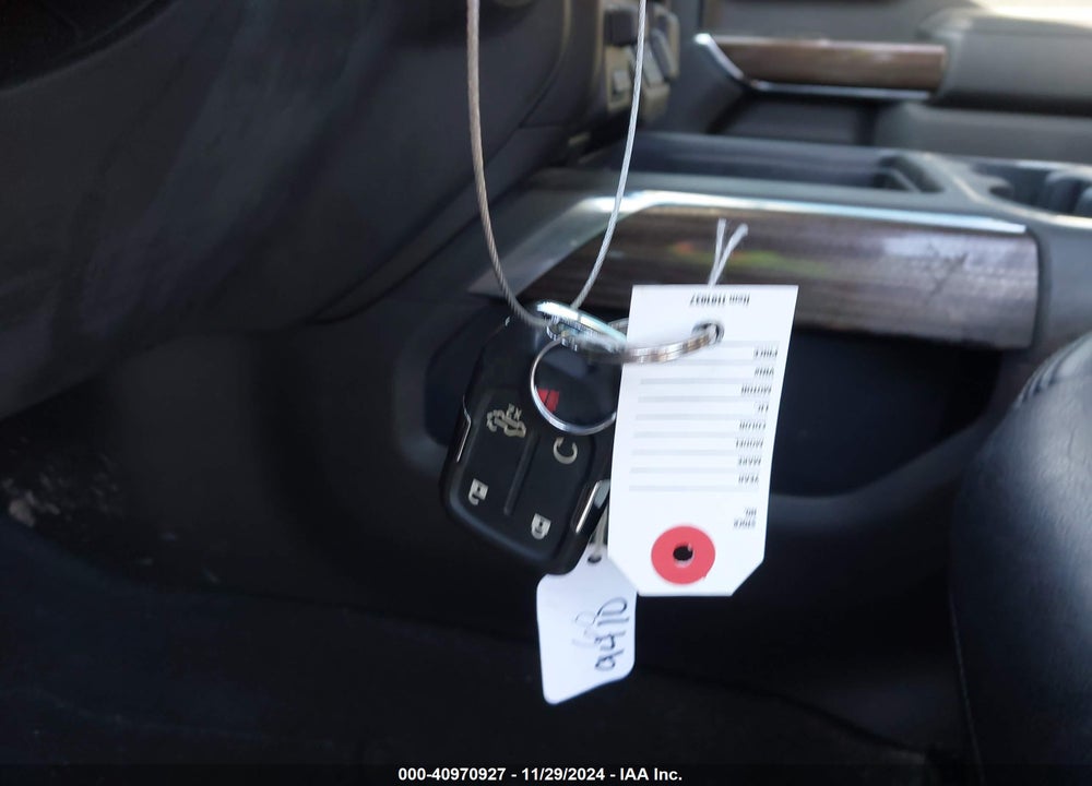 2021 CHEVROLET SILVERADO VIN: 3GCUYEET5MG269302
