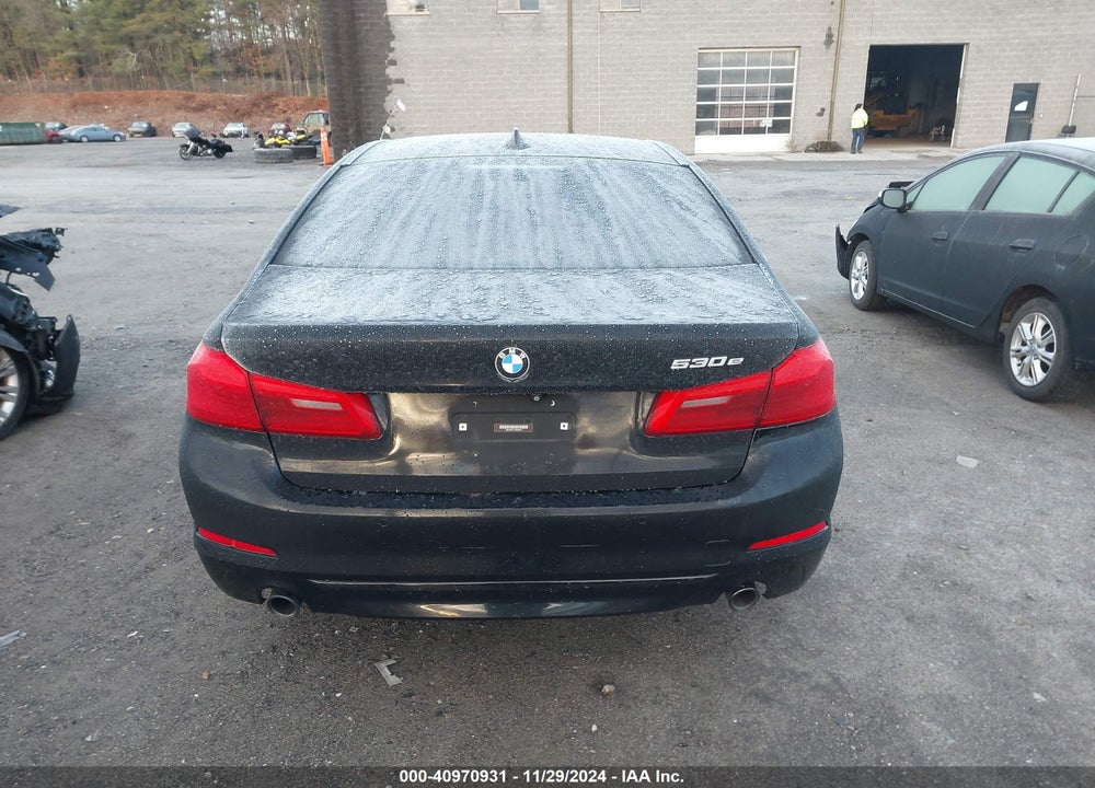 2018 BMW 530E XDRIVE IPERFORMANCE VIN: WBAJB1C57JB083957